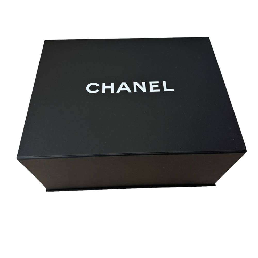 CHANEL Black and White Logo Gift Box